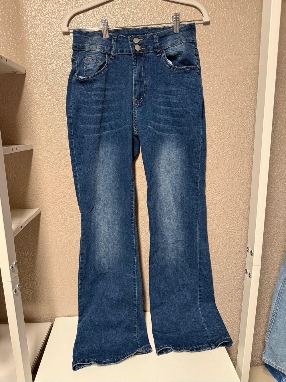 High-Rise Flared Jeans - Dark Blue